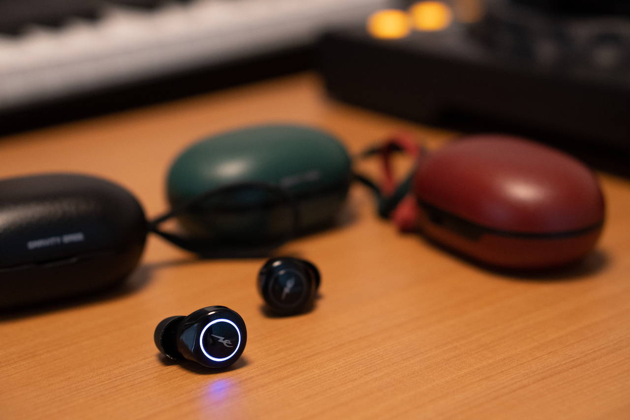 Bluetoothのバージョンの違いについて解説 イヤホン選びの前にチェックしよう Radius ラディウス株式会社 オーディオ デジタル音響機器 Lightning製品メーカー Bluetoothのバージョンの違いについて解説 イヤホン選びの前にチェックしよう Radius ラディウス株式会社 オーディオ デジタル音響機器 Lightning製品メーカー